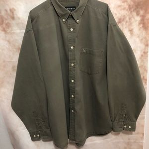 Eddie Bauer Men’s Long sleeve button -up